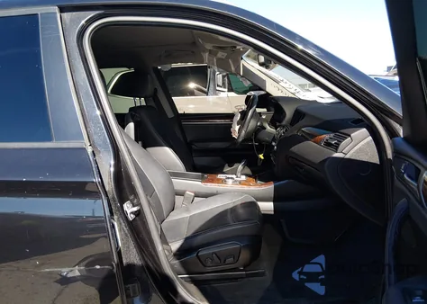 2015 BMW X3 xDrive28I z USA, uszkodzony, nr VIN 5UXWX9C53F0D45549